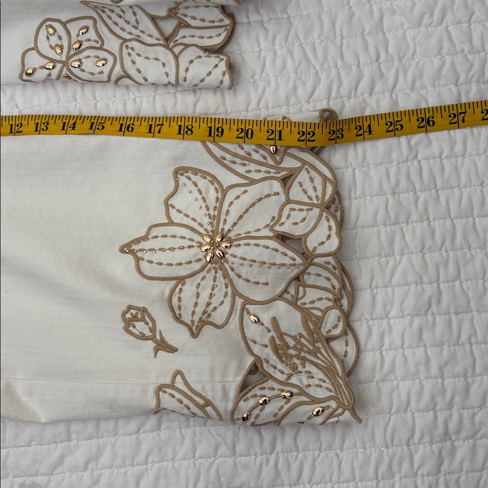 Chicos White Pull On Wide Leg Crops with Gold Jeweled Embroidery at Pants Hem. 4 - Picture 13 of 14
